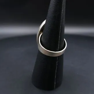 Vintage N.E. From oval sølvring med ben (51)