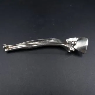 Stor aflang broche af sølv fra Hans Hansen (7,5 x 2,2)