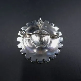 Marguerit broche/vedhæng i sølv og sort emalje (3,6)