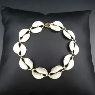 Hvid emalje armbånd af forgyldt sølv (18,5)