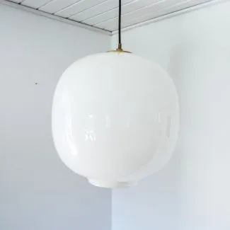 Stor Radiohus pendel af hvid opal-glas (40)