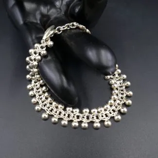 Vintage Bismarck armlænke med halve sølvkugler