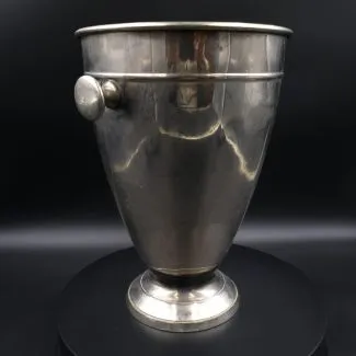 Vintage høj champagne/vin køler i forsølvet metal