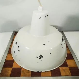 Vintage, lys pendel udført i emaljeret jern