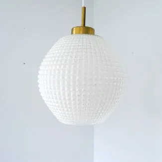 Grafisk hvid vintage pendel af glas