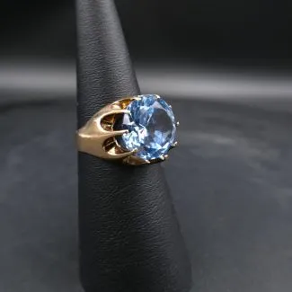 Vintage cocktail guldring med stor isblå sten