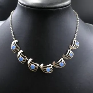 Vintage sølvhalskæde med blå sten