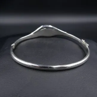 Kraftig sølvarmring med organisk front fra Aagaard (6,1)