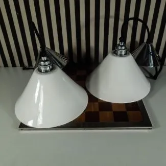 Original BTC Cobb lamper i håndlavet porcelæn med chrom fatning