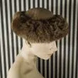 Vintage hat i skind & pels fra den danske haute couture mester; Jean Voigt.