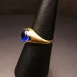 Vintage guldring med mørkeblå spinel fra Siersbøl