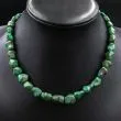 Mørkegrøn turkis halskæde i forløb fra Fenster