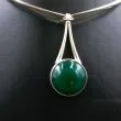 Halscollier af sterling sølv med grøn agat fra N.E. From - vedhænget