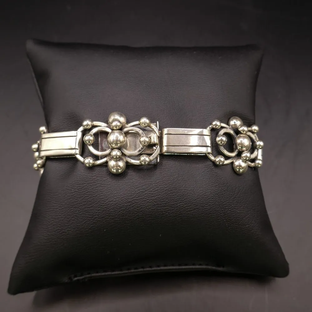 Vintage håndlavet armlænke udført i kraftigt sølv