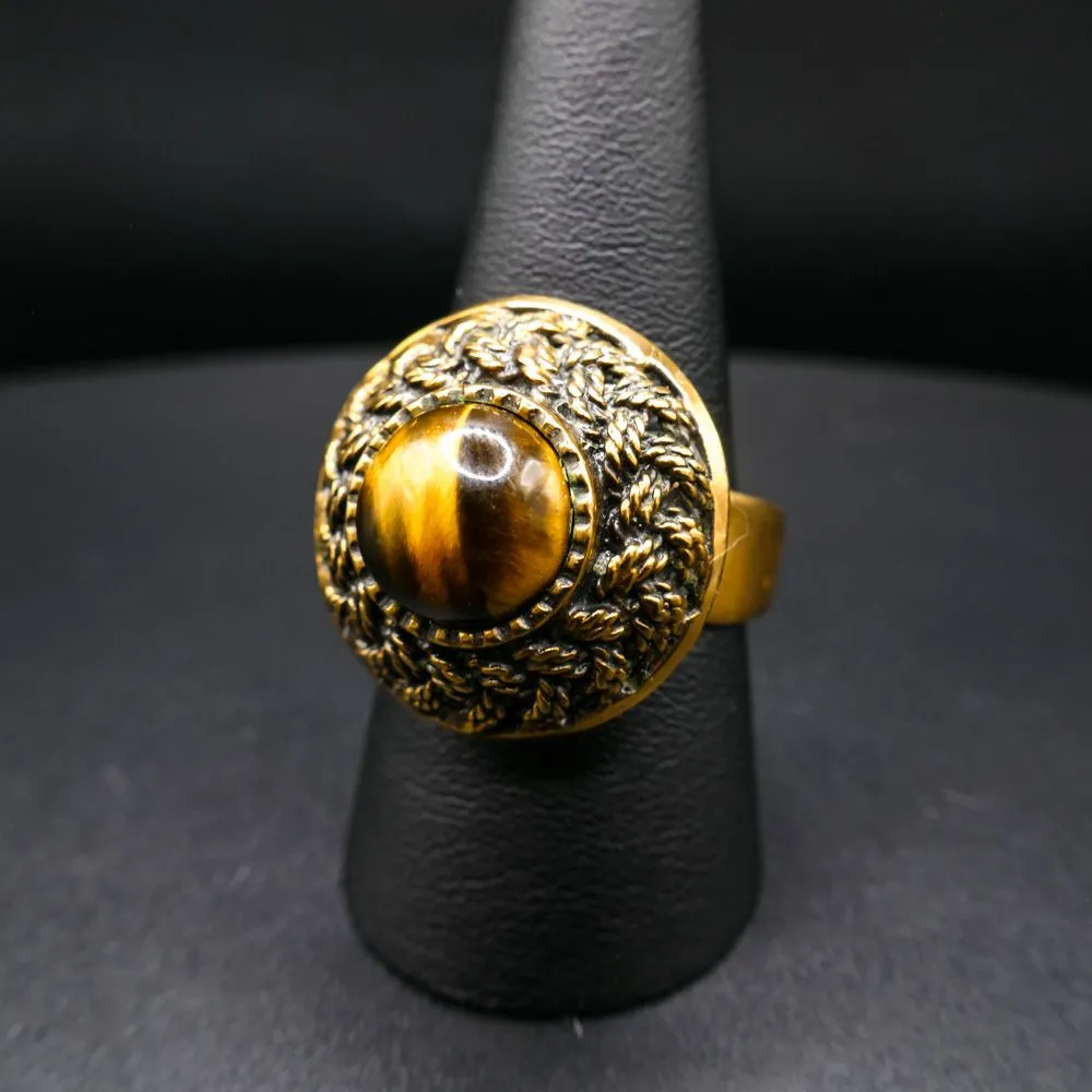 Flexibel bronzering i bronze med tigerøje-sten fra Sarpaneva