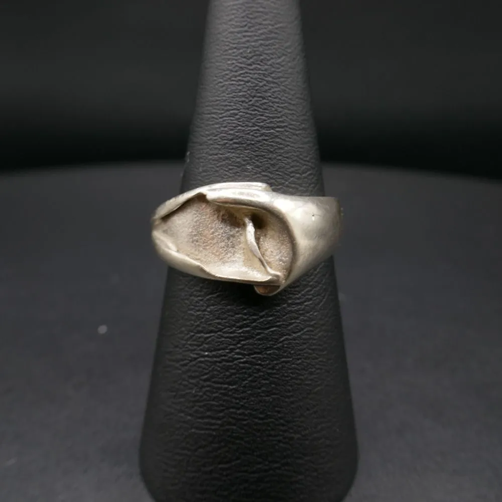 Vintage sølvring i et spændende organisk design fra Herman Siersbøl 