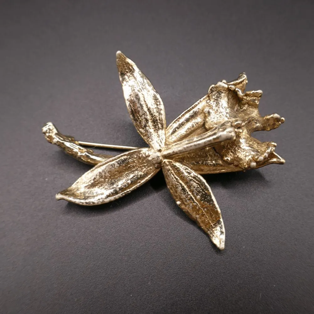 Vintage lilje broche i sterling sølv fra Leo Askhim