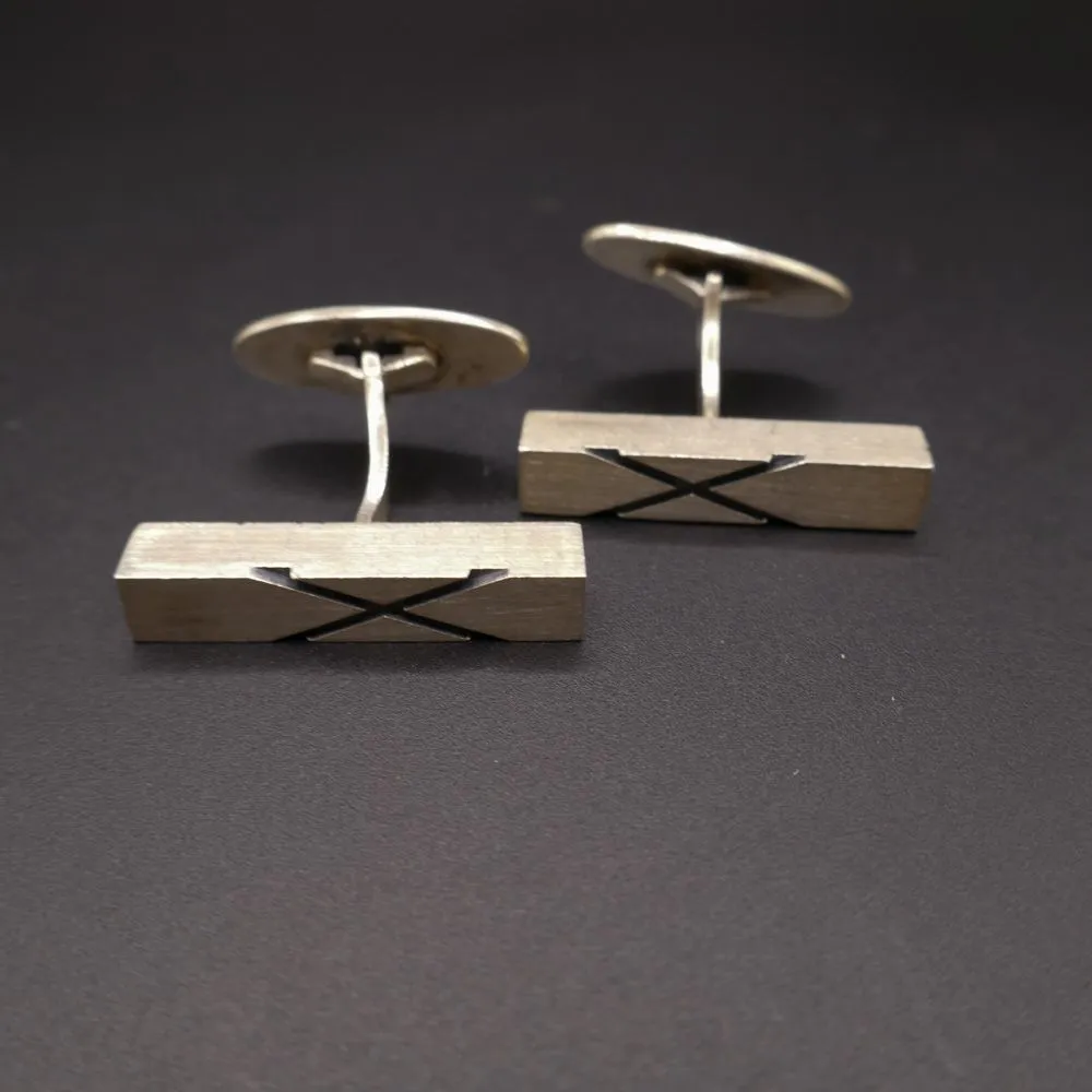 N.E From vintage sølv-manchetter. 