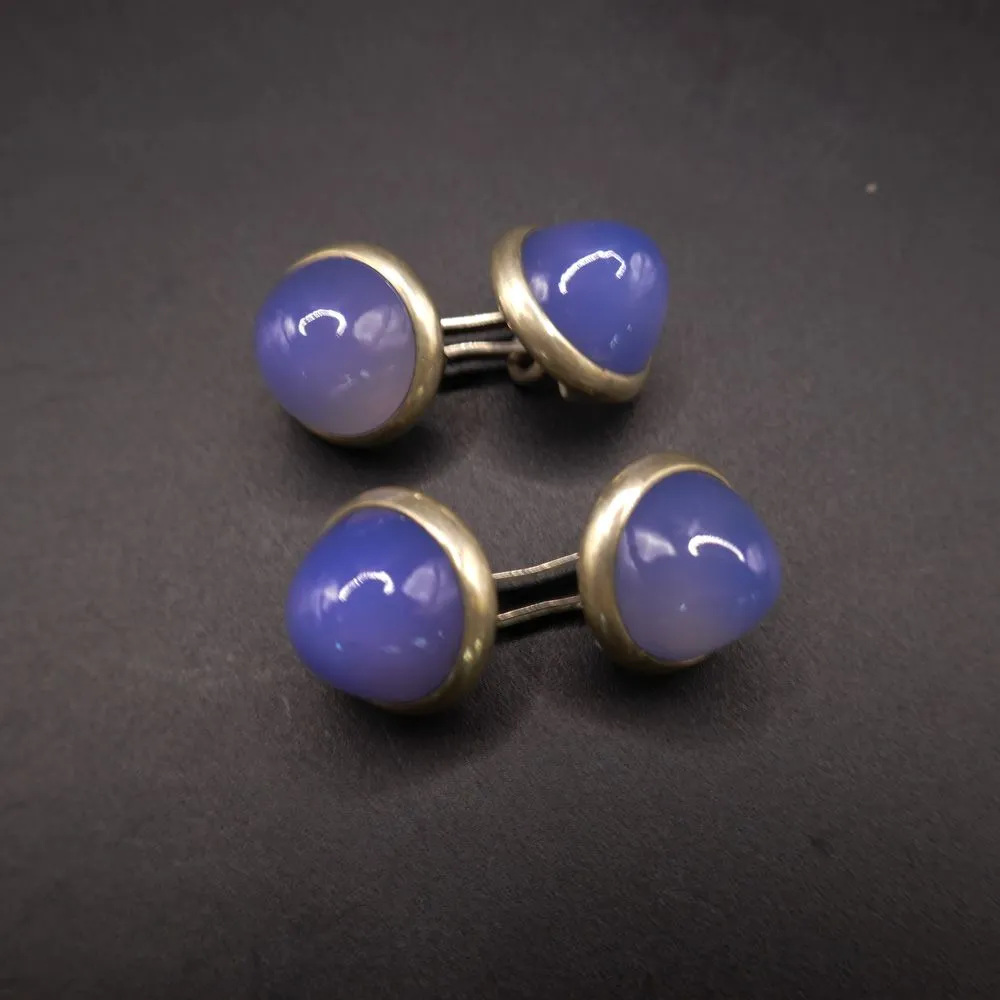 Vintage ærmeknapper i sølv med blå calcedon i original æske.