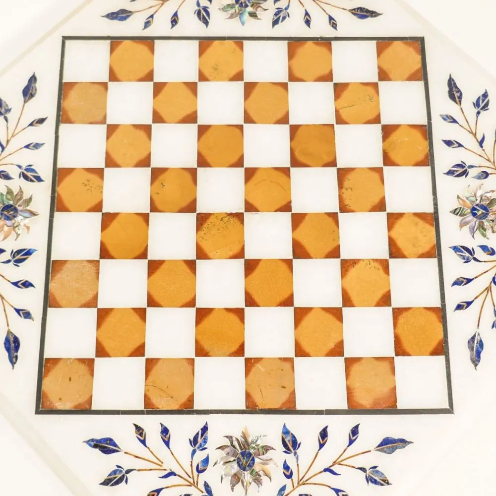 Smukkeste skakbræt af marmor med indlagt perlemor & Lapis Lazuli