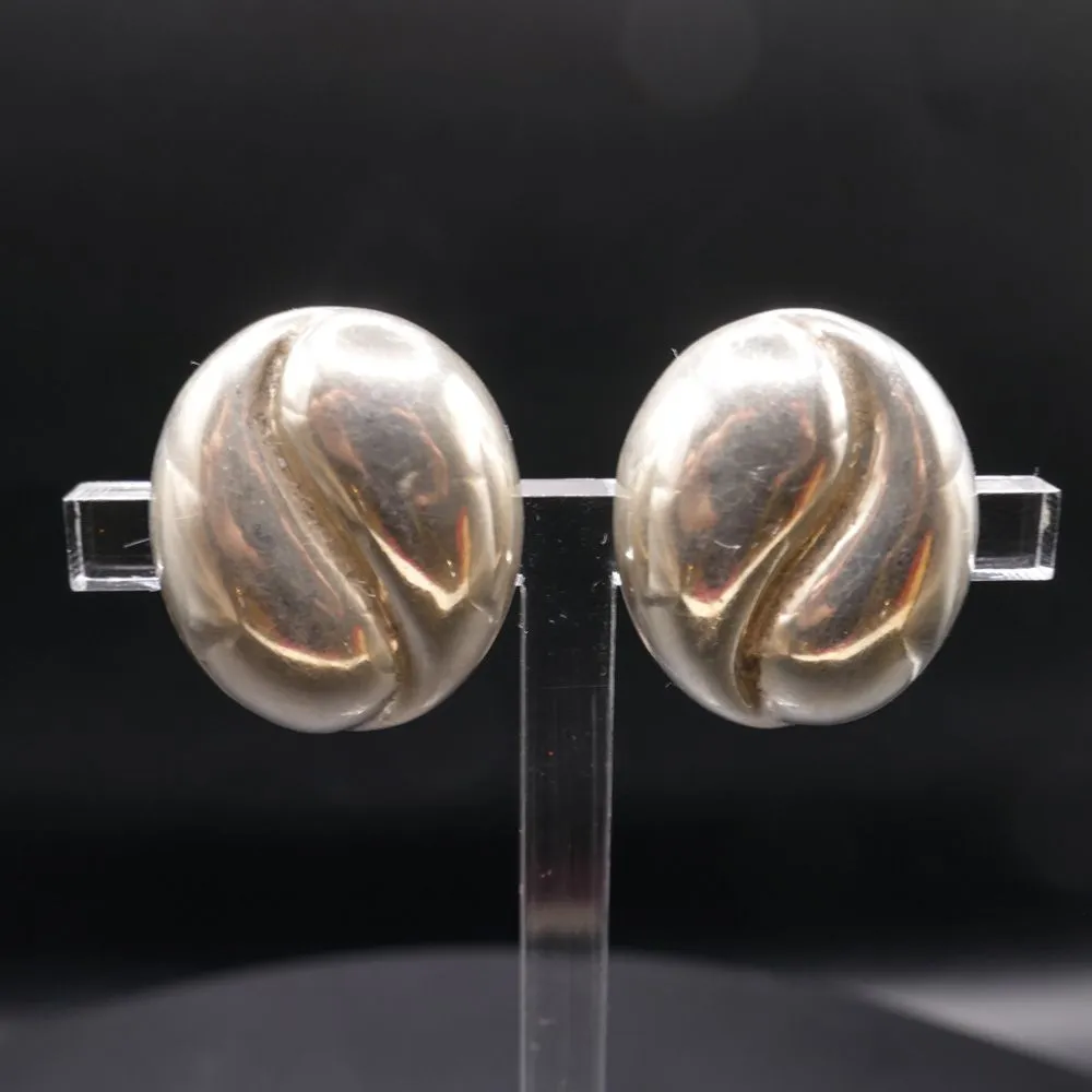 Vintage store sølvøreclips fra Aagaard