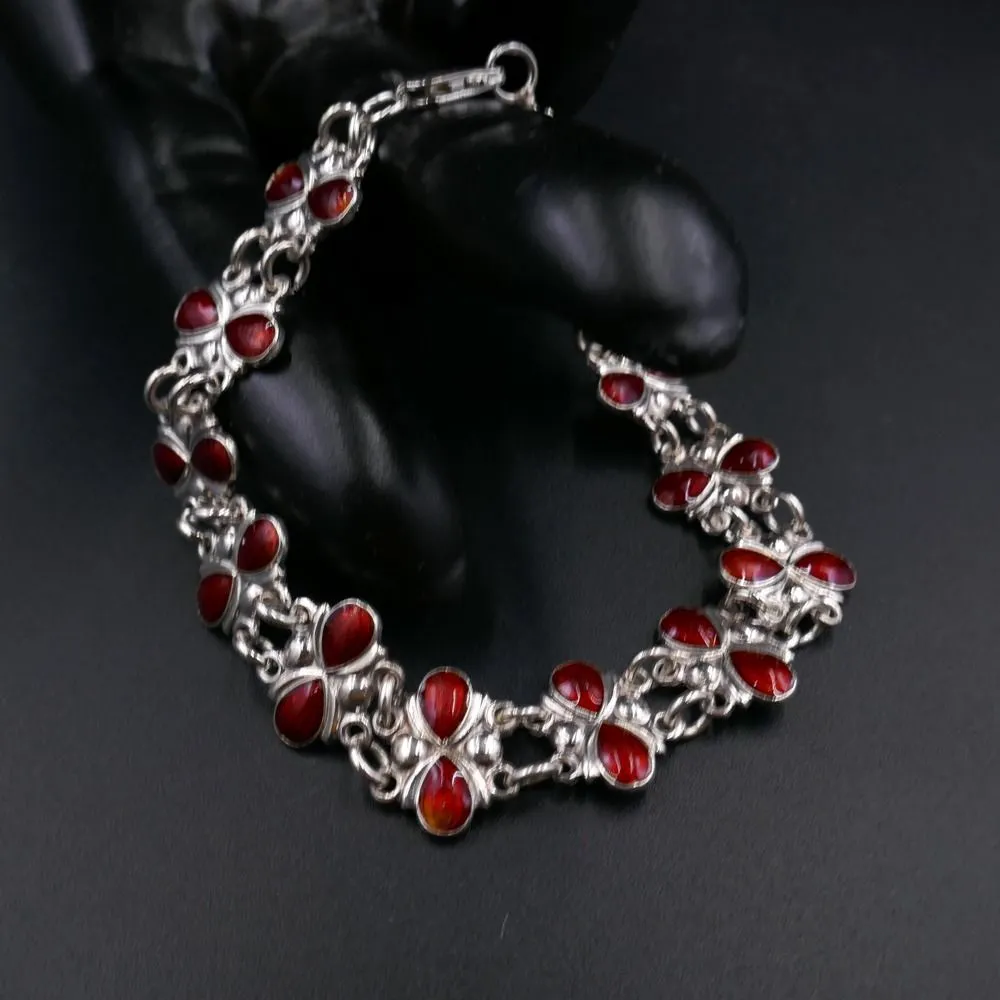 Volmer Bahner sølvarmlænke med rød emalje (