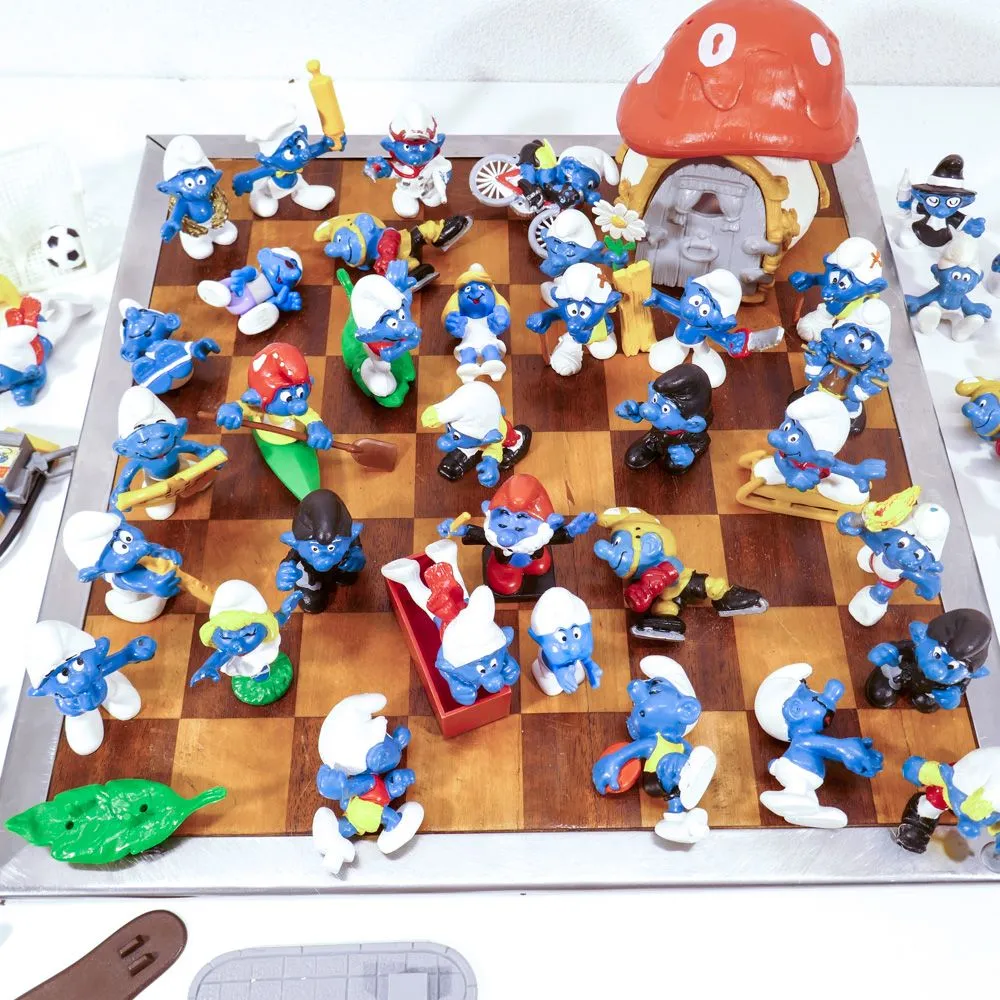 Kæmpe samling smølfe-figurer etc.