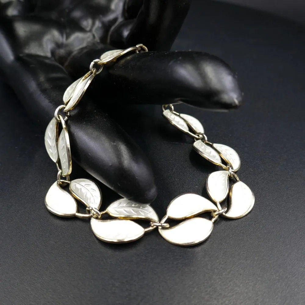 Vintage hvid emalje armbånd i forgyldt sølv